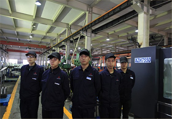 車間生(shēng)産作業(ye)人員合(hé)照-航天(tian)泵閥