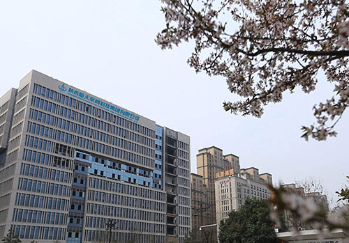 航天泵閥科(ke)技集團辦公樓(lou)外景圖