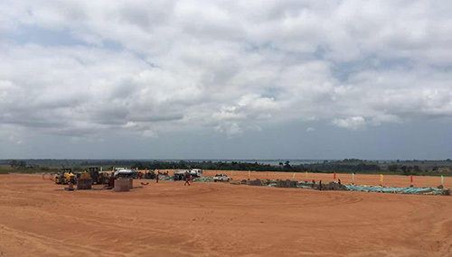 航天泵閥(fá)産品運至非洲并(bing)投入使用 (4) 航天泵(bèng)閥産品運至非洲(zhou)并投入使用 (4)